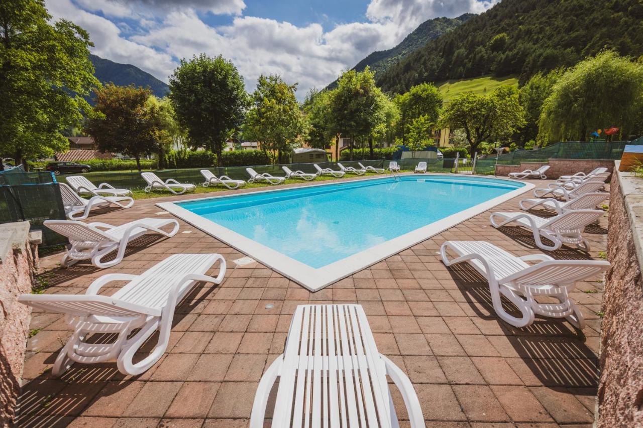 Albergo Casavecchia Tiarno di Sopra Exteriör bild