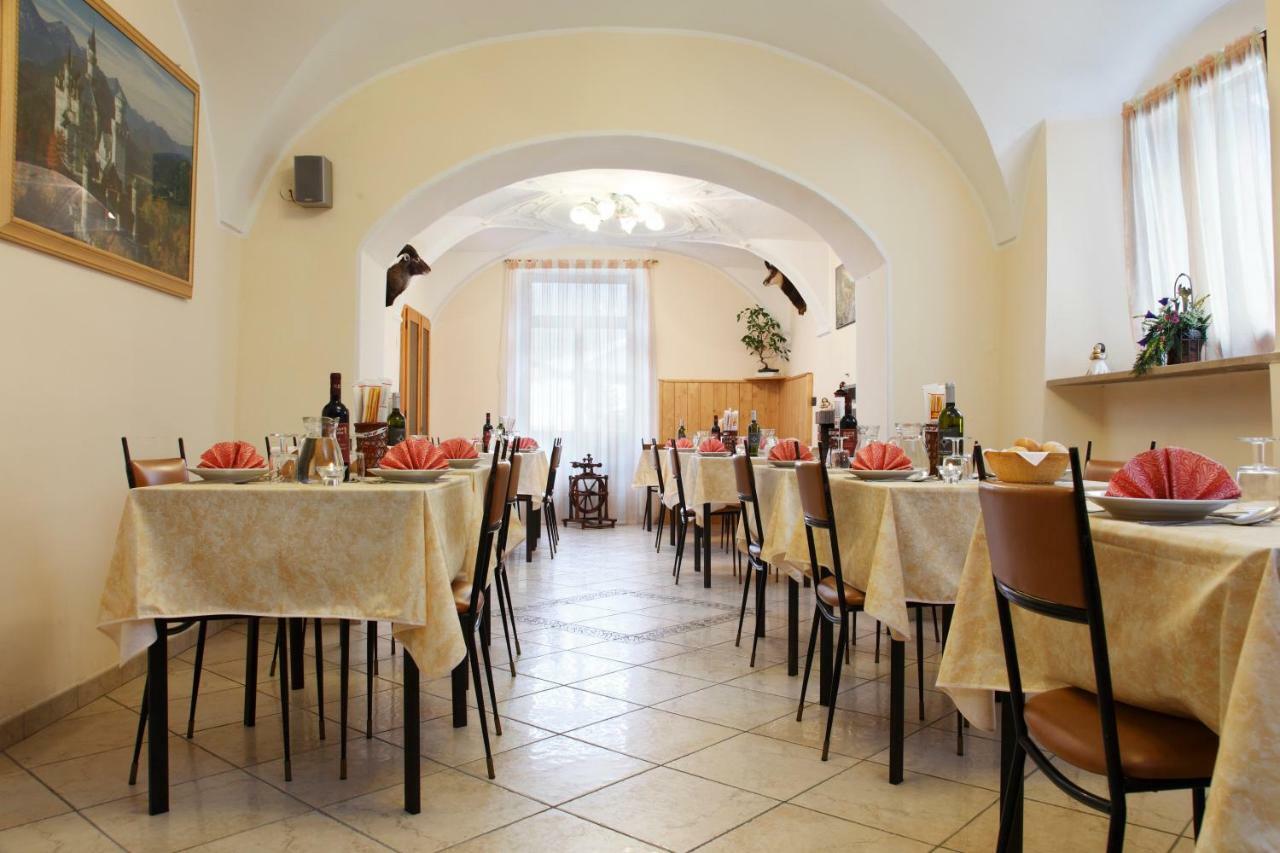 Albergo Casavecchia Tiarno di Sopra Exteriör bild
